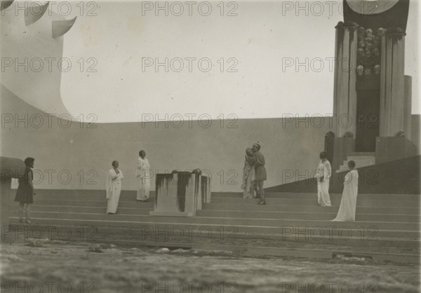 Performance of Antigone in Syracuse. 
	
		1924