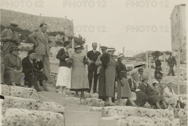 Members of the Touring Club Italiano  in Syracuse. 
	
		1924