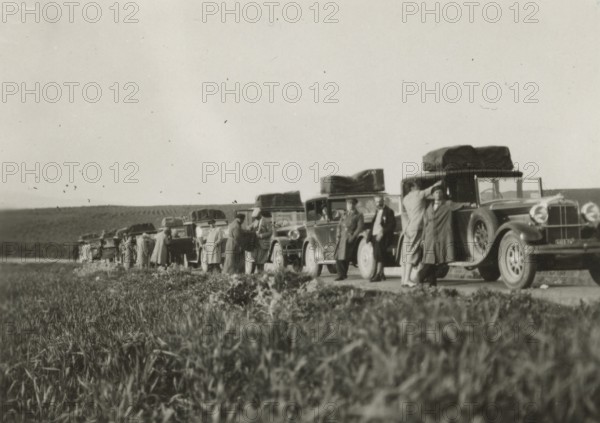 Trucks leaving. 
	
		1924