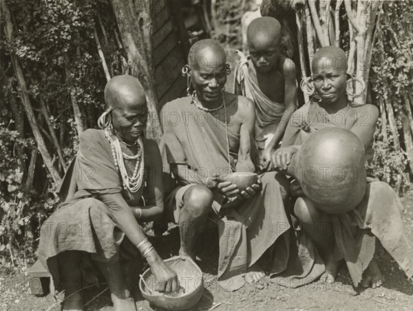 Indigenous people of Kenya. 1920-1950