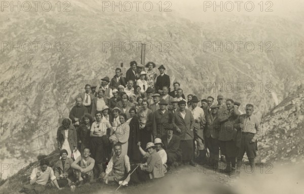 Hikers at Roley Cross. 1933