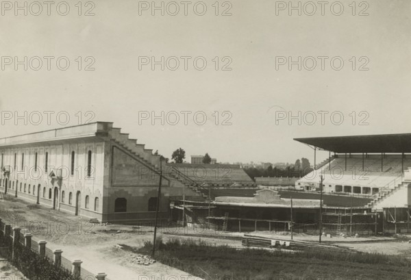 The San Siro Stadium seen from the adjacent Hippodrome. 1926-1930