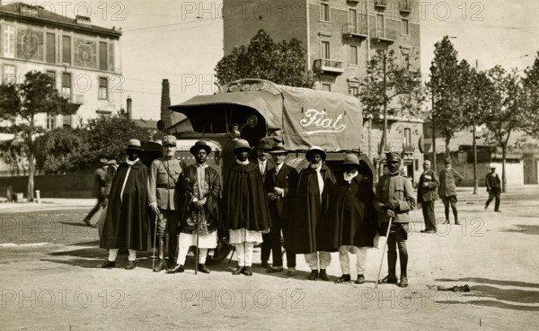 Abyssinian delegation visits Fiat in Turin