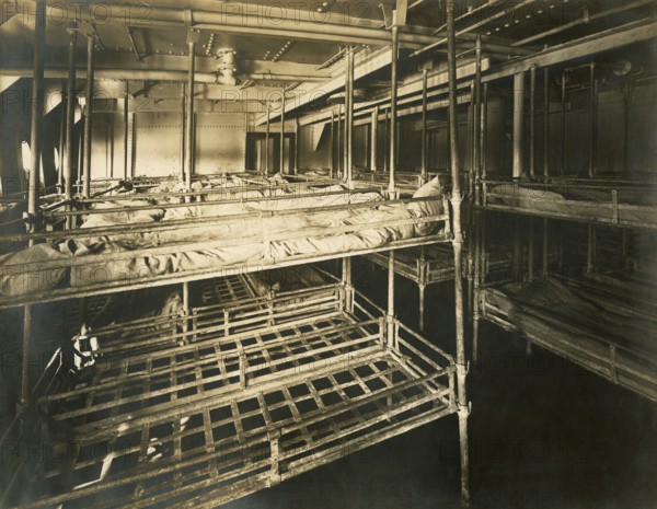 Third-class dormitory on the ship Cittv† di Palermo