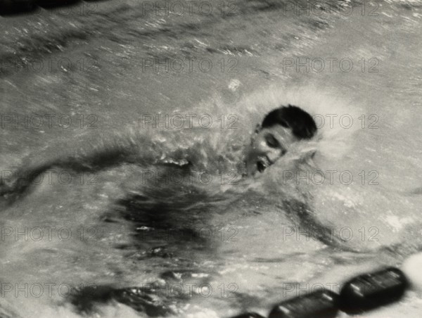 Australian John Konrads wins gold in the 1500m freestyle