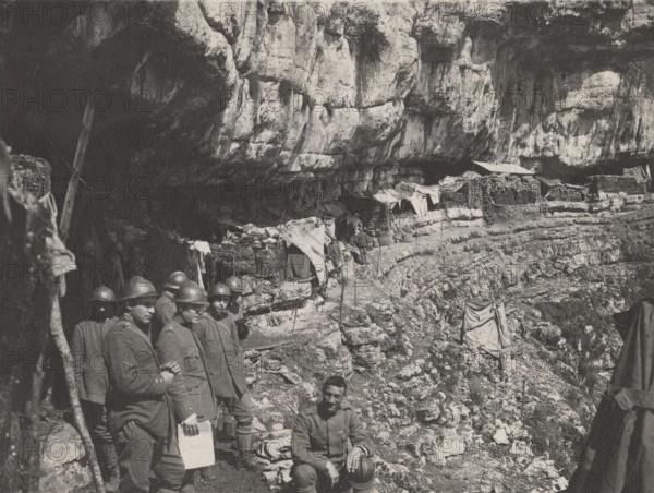 Walkways and barracks along the Brenta Valley.