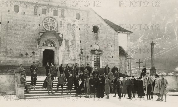 Members of the Touring Club Italiano  visit the church of San Gaudenzio in Baceno. 
	
		1931