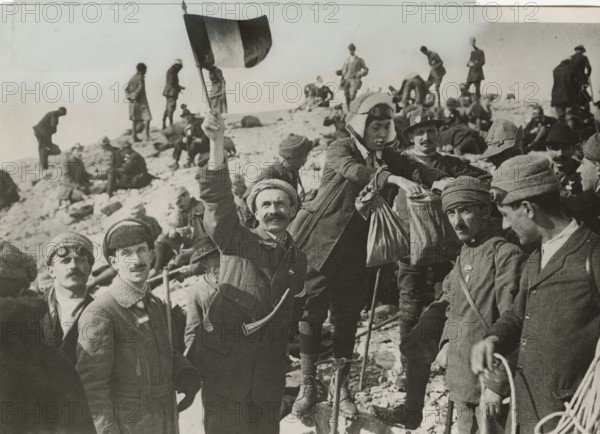 Touring Club Italiano excursion to the Zocca Pass. 1911
