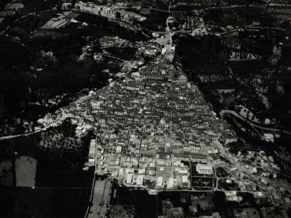 Aerial view of Senise.