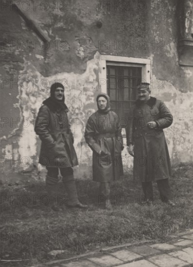 Luigi Rizzo, Gabriele D'Annunzio, and Costanzo Ciano before leaving for the Buccari Hoax.