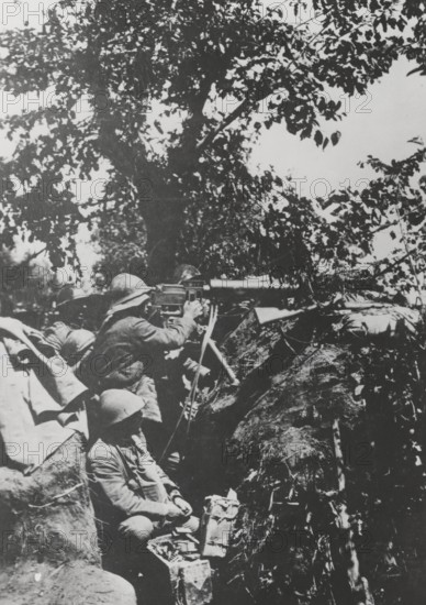 Italian line along the Piave.