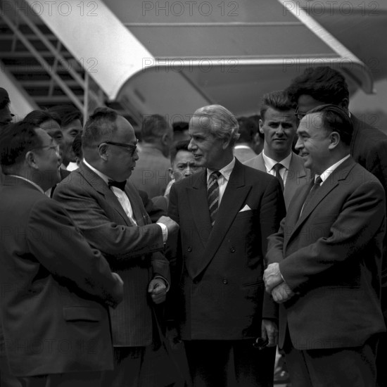 Laos conference in Geneva 1962: Chen-Yi