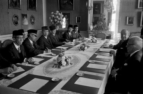 Meeting between Indonesia's president Suharto and federal president Nello Celio, Berne 1972