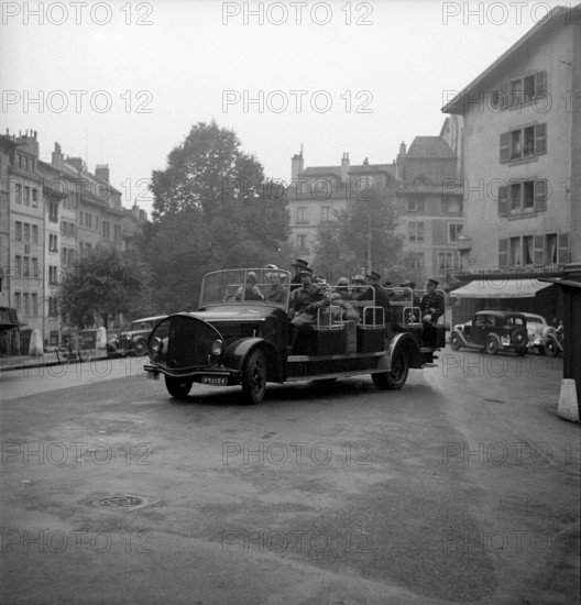 Texas Cowboys"" deported 1948
