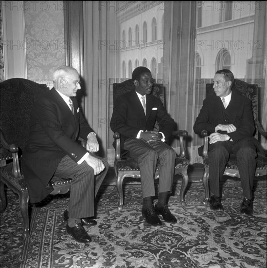 federal councillor Wahlen, ambassador Aillot, Federal president Tschudi. Berne 1965