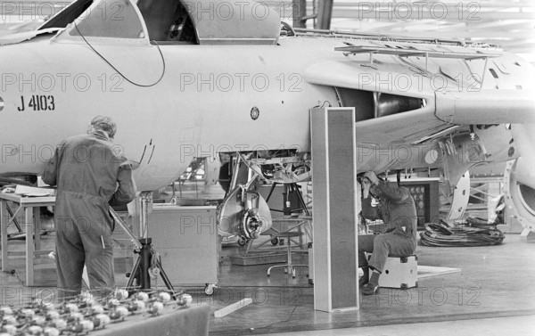 Production and handing over of military helicopter Alouette II, Switzerland 1972