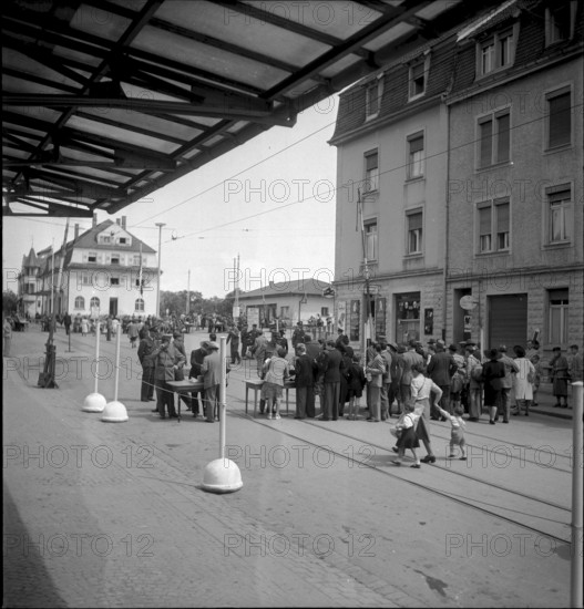 People at the Basle - Lorrach border crossing 1947
