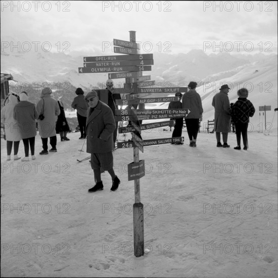 Tourists, Corviglia St. Moritz 1959