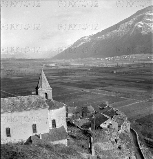 Church in Saillon overlooking the Rhone valley, Valais 1945