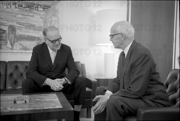 Prime minister Tage Erlander and Federal Councillor Spuhler, Berne 1969