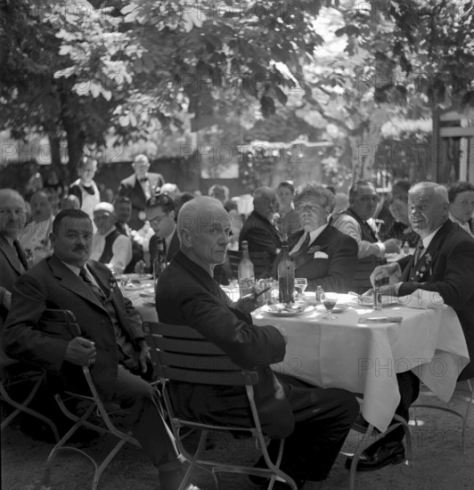 Swiss innkeeper association celebrating silver jubilee 1941