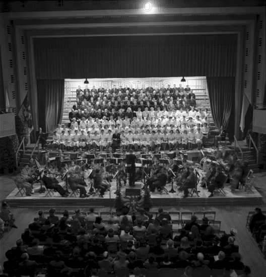 Cercle Democratique, centenary in Lausanne 1943