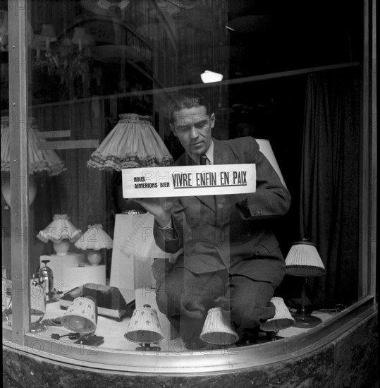 Private persons appeal for peace in Neuchatel 1949