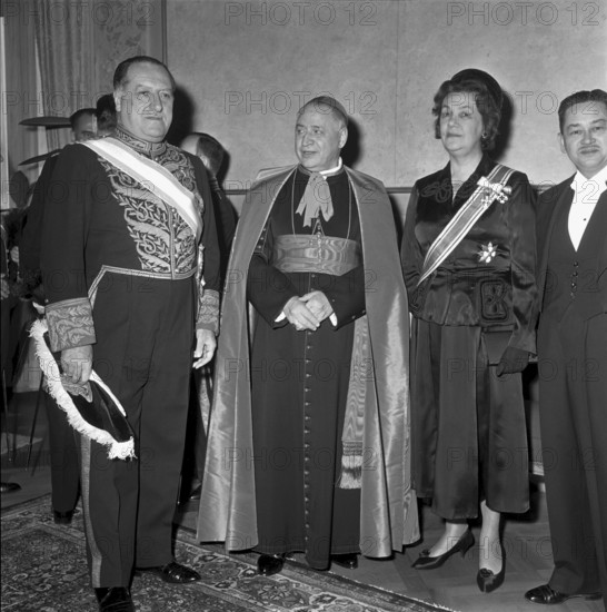 New Year reception at Federal Palace 1965: De Lojendio, cardinal Pacini, Fellmann de Mariaca