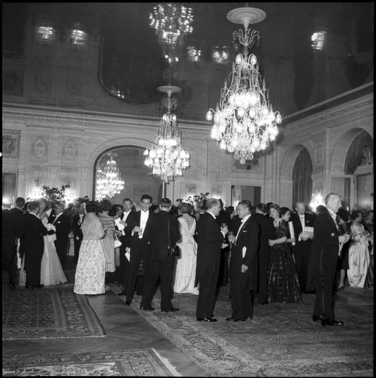 Revenge"" dinner offered by diplomatic body, Berne 1961