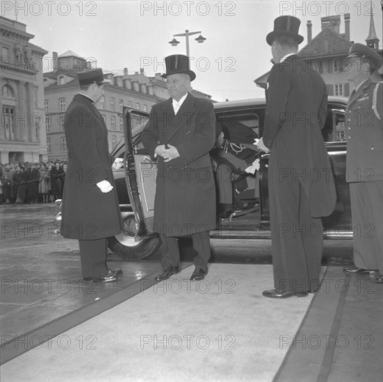 New Year reception at Federal Palace 1952: U.S. ambassador Patterson