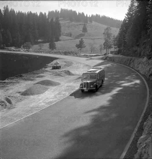 Neuchatel - La Chaux-de-Fonds road, La Vue-des-Alpes NE 1953