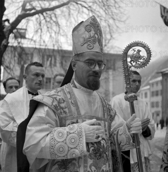 Ordination of the provost of St. Bernard mountain, Levoy, in Martigny 1953
