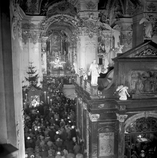 Christmas eve 1958: Monastery Einsiedeln, midnight mass