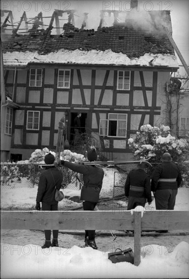 Fire at a historical half-timbered house in Langnau 1968