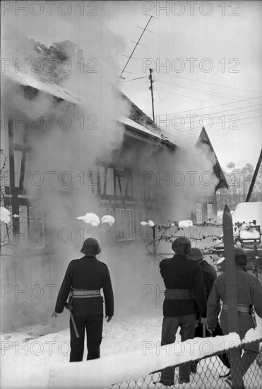 Fire at a historical half-timbered house in Langnau 1968