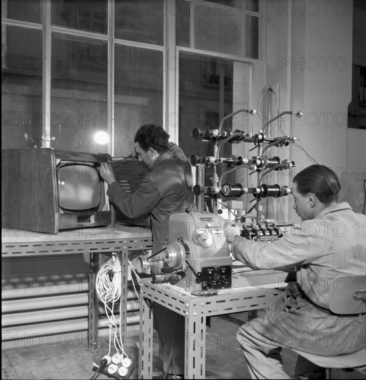 Production of TV sets in Geneva 1954