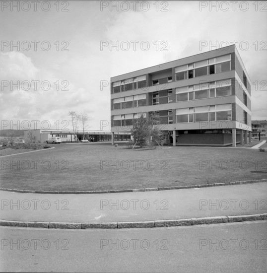 New secondary school Kloten 1961