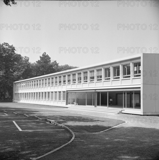 Secundary school for girls 'La Florence' in Genf, 1961