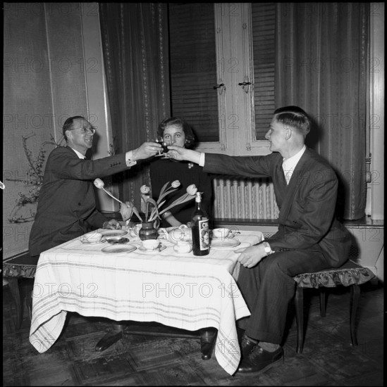 School for high society in Zurich, 1952