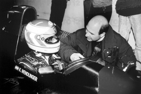 Karl Wendlinger speaking with Peter Sauber, 1993