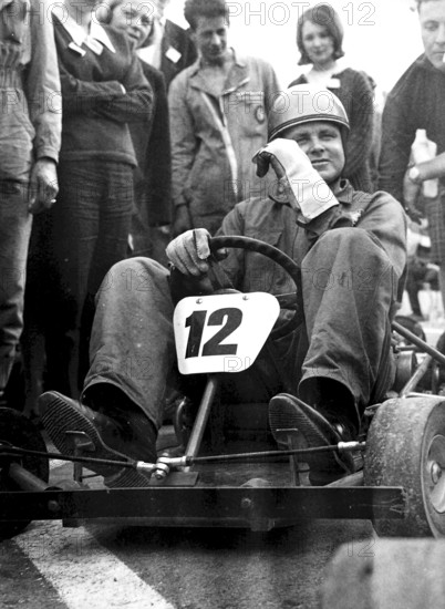 On the karting track in Waltenschwil 1962: Helbling from Bulach