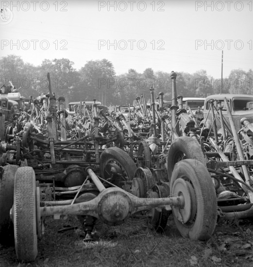 Car dump in Zurich Hongg 1940