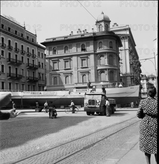Overland motor ship transport in Ticino 1945