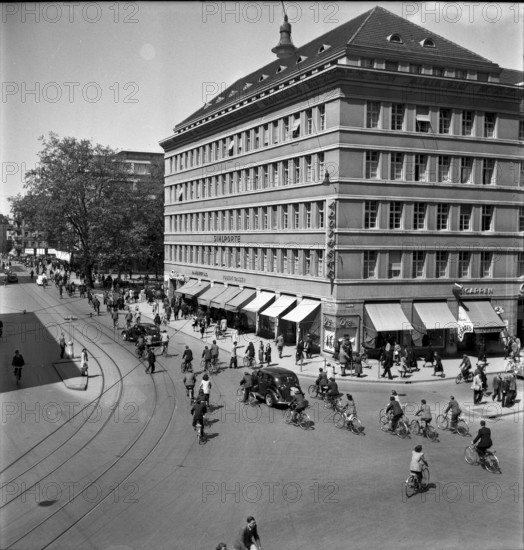 Zurich crossroads Sihlporte 1946