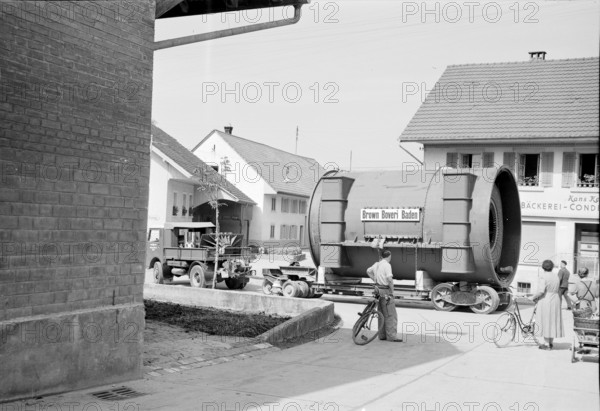 Heavy load. generator casing, shell. manufactured by Brown Boveri. Lenzburg 1950
