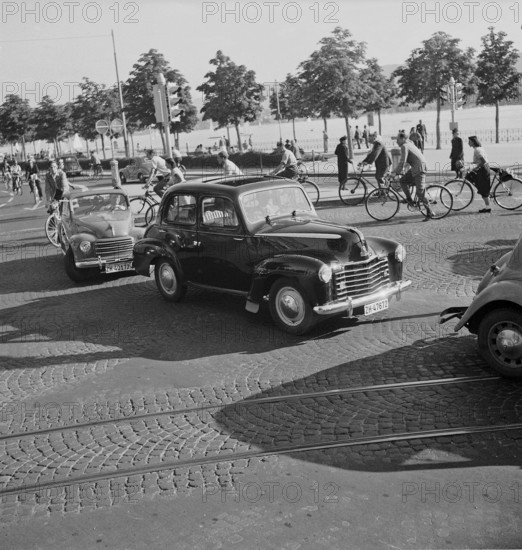Burkliplatz Zurich crossroads 1950