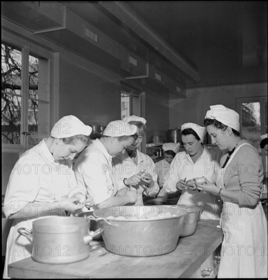 Peeling potatoes at school for hotel management 'Vieux Bois' Genf 1951