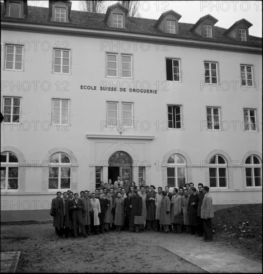 Students of school for chemist in Neuchatel 1951