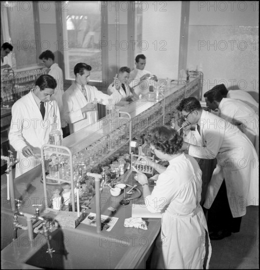In the laboratory at school for chemist in Neuchatel 1951