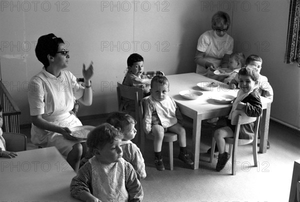 Social services for Foreign Employees, Bally Schonenwerd 1969